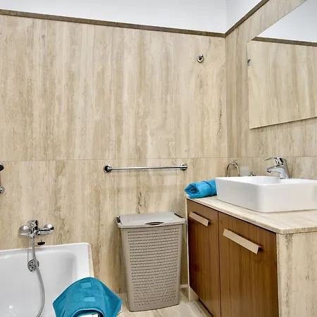 Penthouse With Views * Mellieha