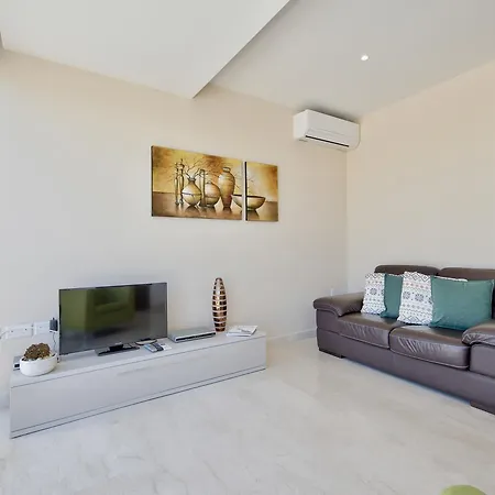 Apartment Penthouse With Views Mellieha