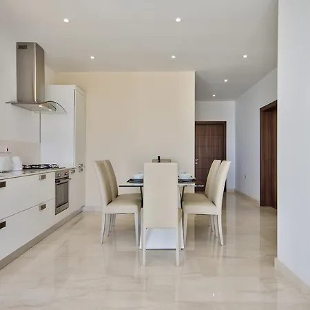 Apartment Penthouse With Views Mellieha